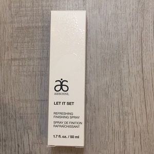 Arbonne Let it Set